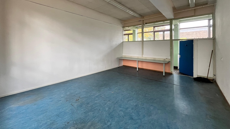 WhatsApp Image 2025-10-16 at 17.12.47