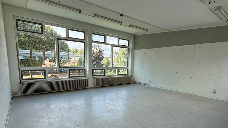 WhatsApp Image 2025-09-30 at 12.11.32 (1)